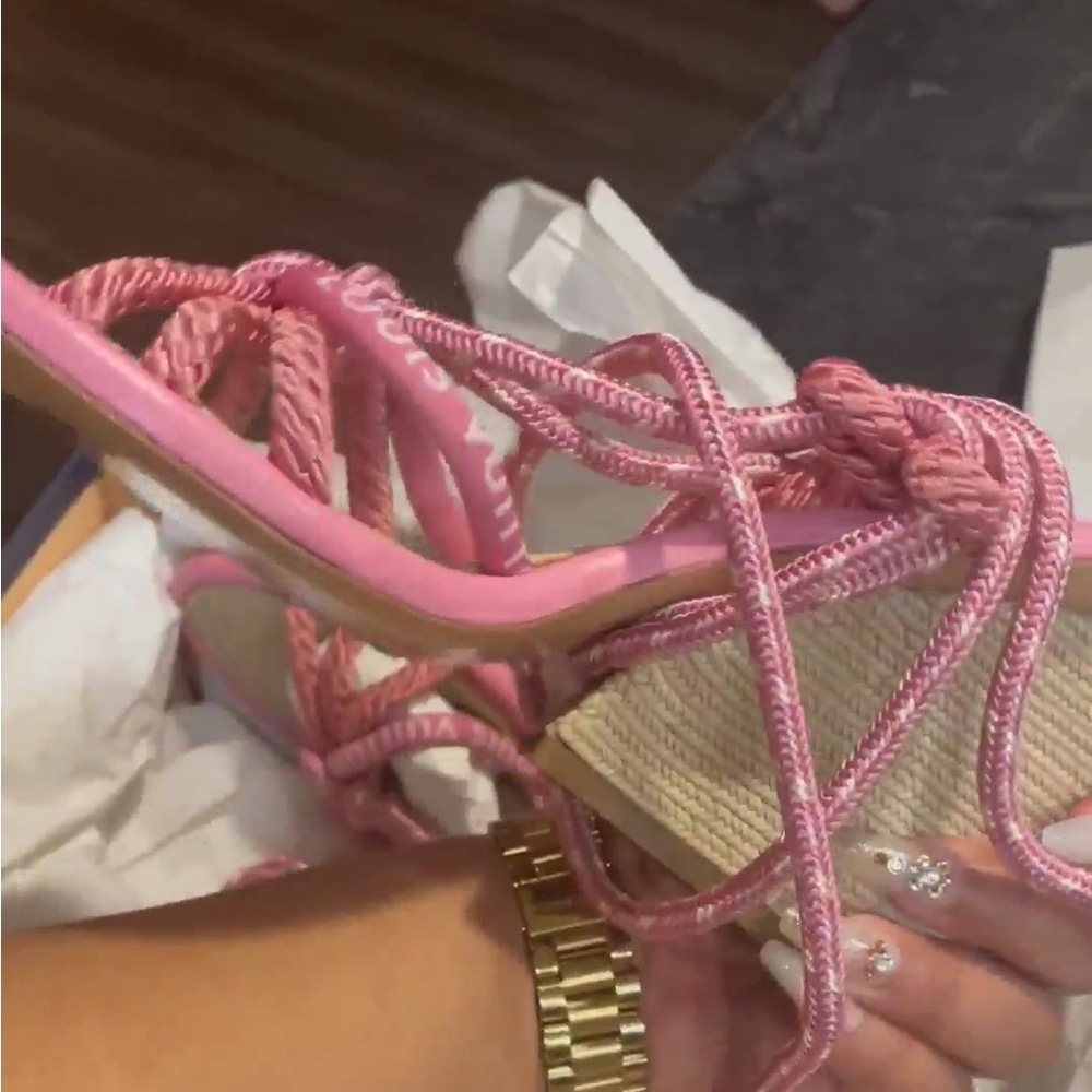 Louis Vuitton Maia Wedge Sandal - Picture 4 of 5